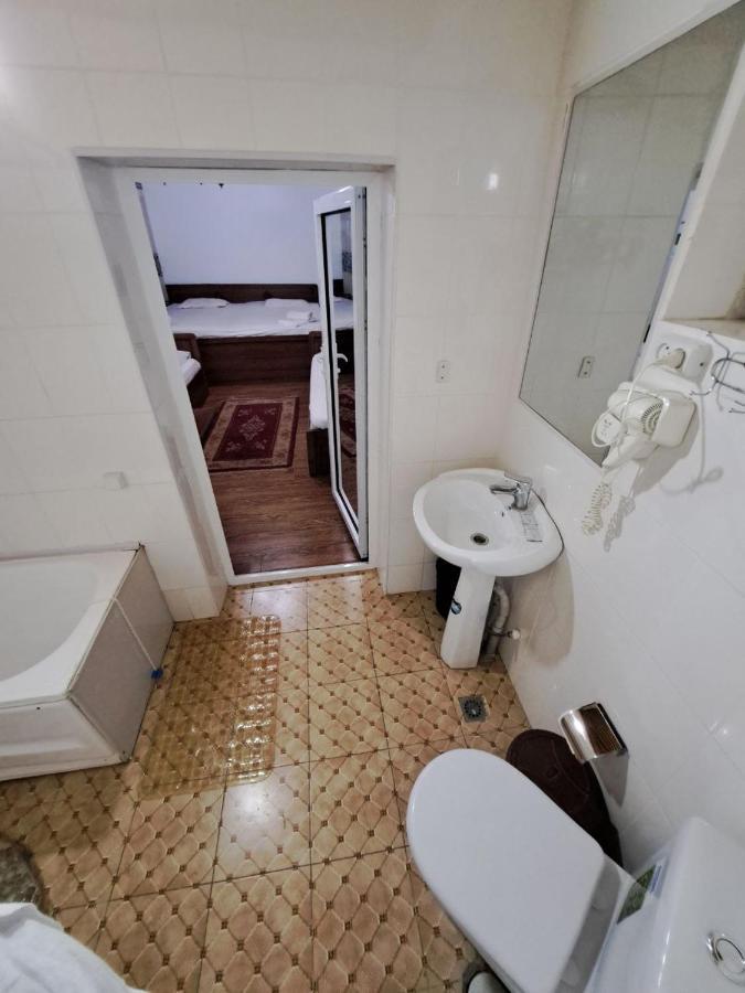 Ohun Caravan Sarai XIX Buchara Exteriör bild